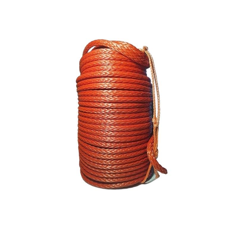 tros-sinteticeskij-dla-lebedki-6mm-30m