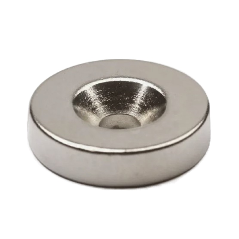 magnit-neodimovyj-disk-20h5-mm-s-zenkovkoj-4510